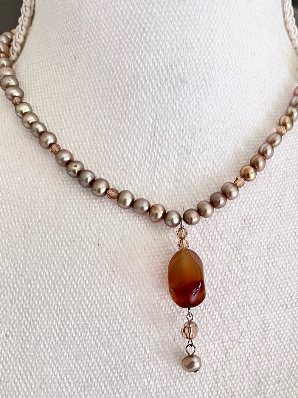 Cousin Claudine polished carnelian and pearl necklace